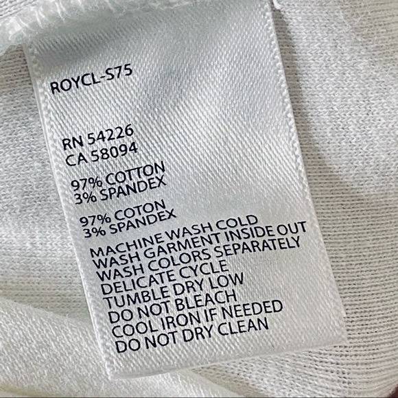 🆕 Royal Robbins White Tee - Medium - Picture 4 of 5